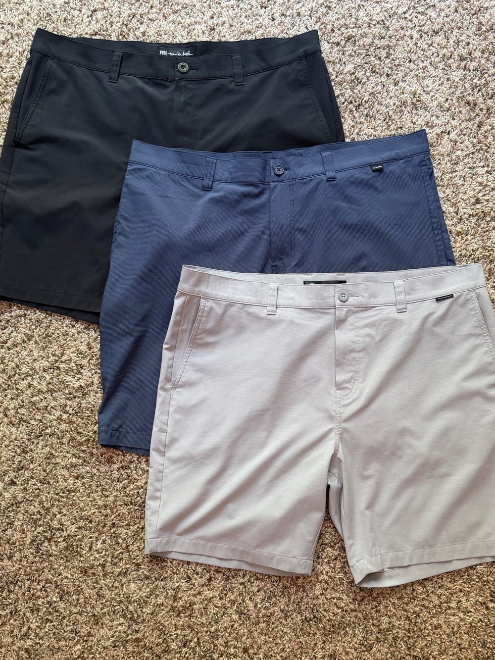 Bundle 3 *Travis Mathew* lightweight athletic casual golf shorts - men’s 40